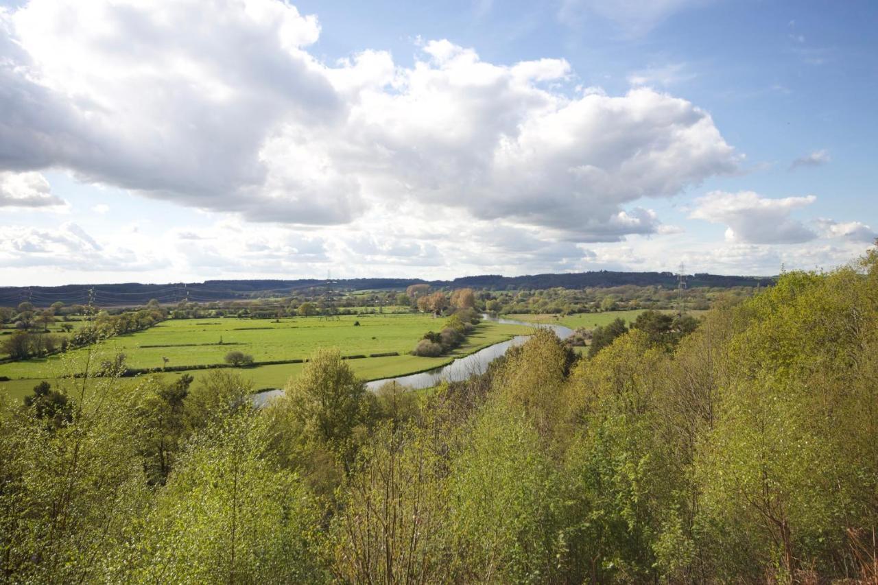 Avondale New Forest Godshill  المظهر الخارجي الصورة
